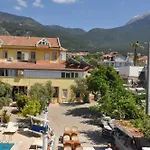 Mese & Hotel 2*